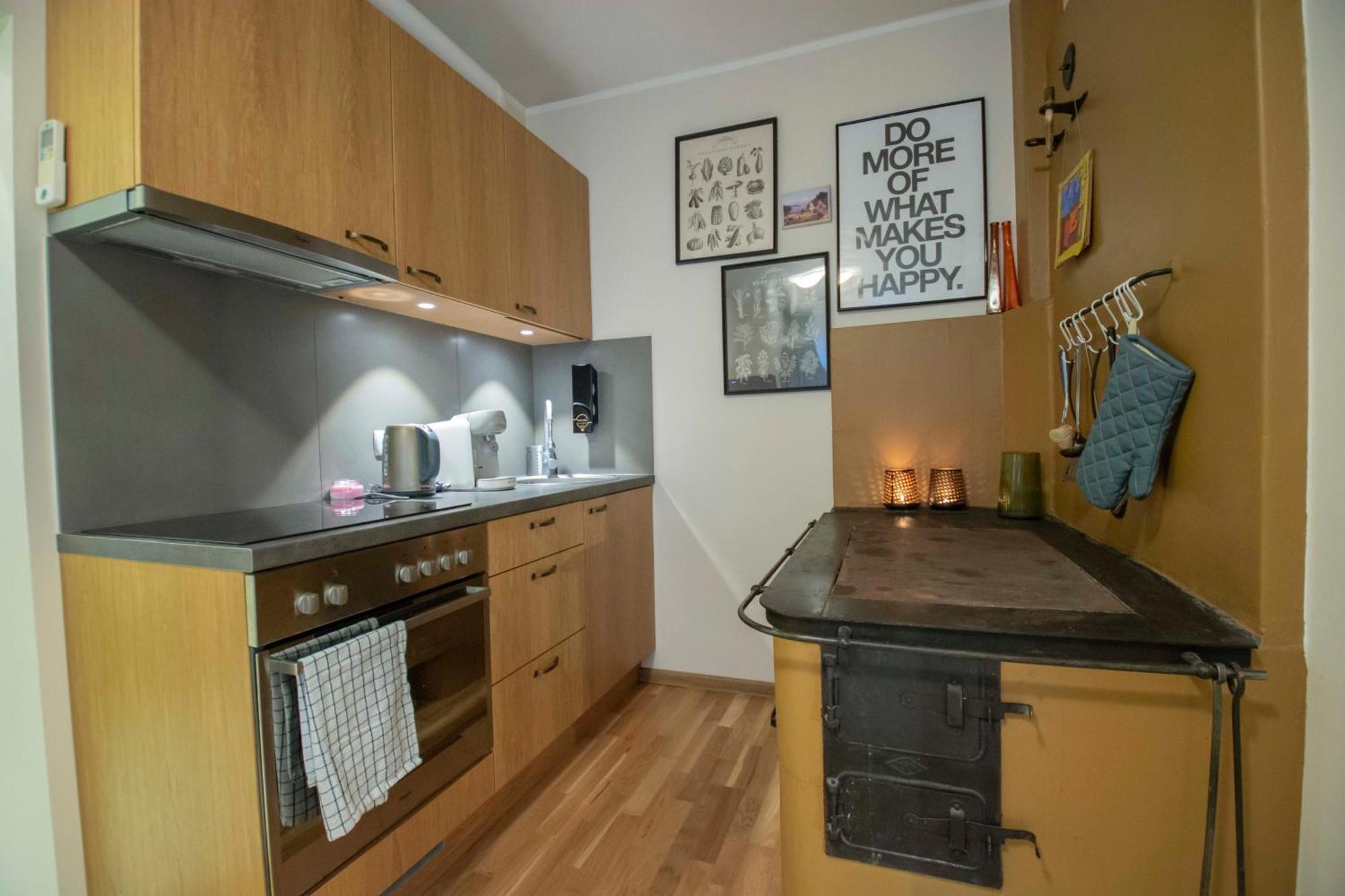 Karlovaidyll 7 - Homey Apartment With Free Parking! Tartu Luaran gambar