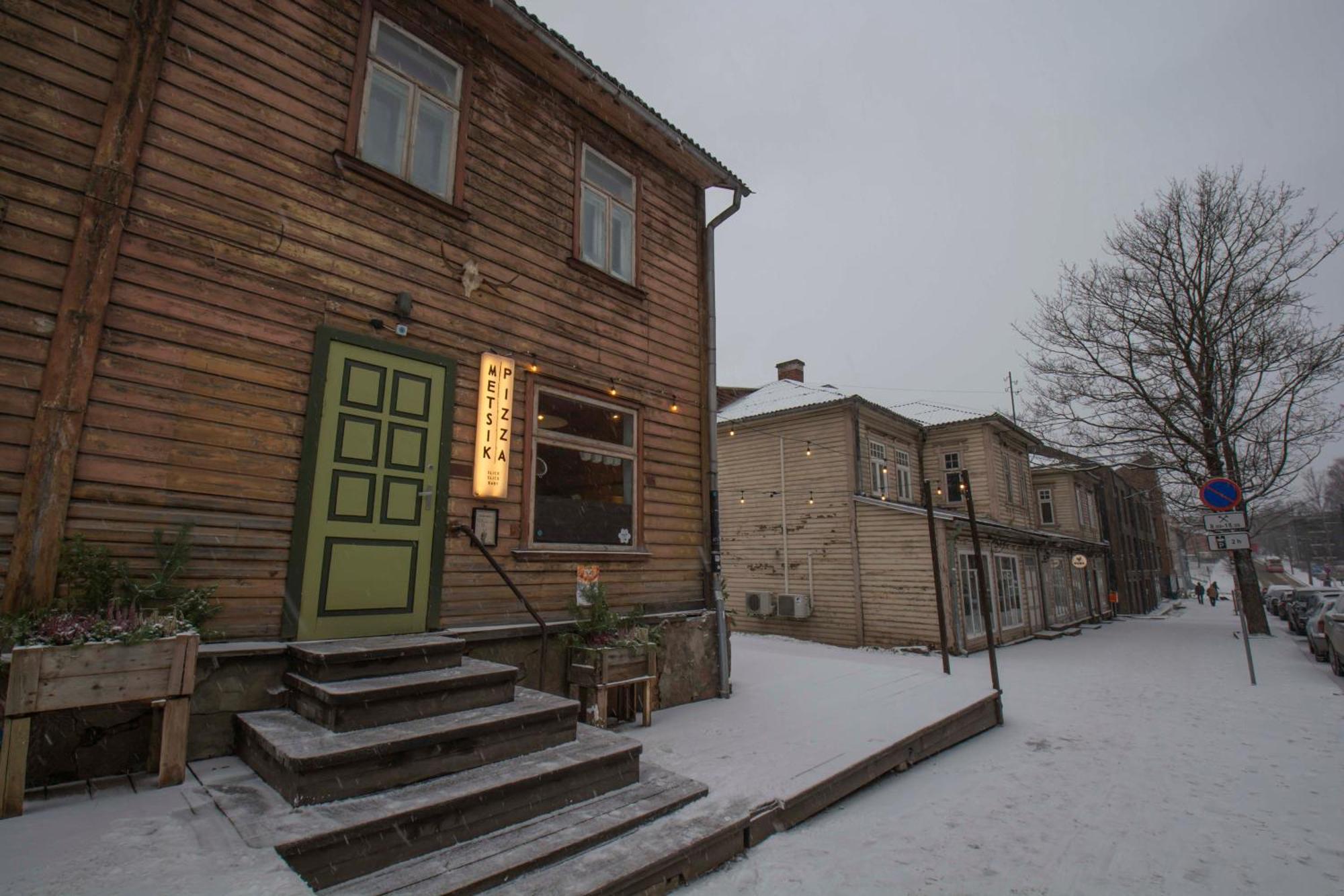 Karlovaidyll 7 - Homey Apartment With Free Parking! Tartu Luaran gambar