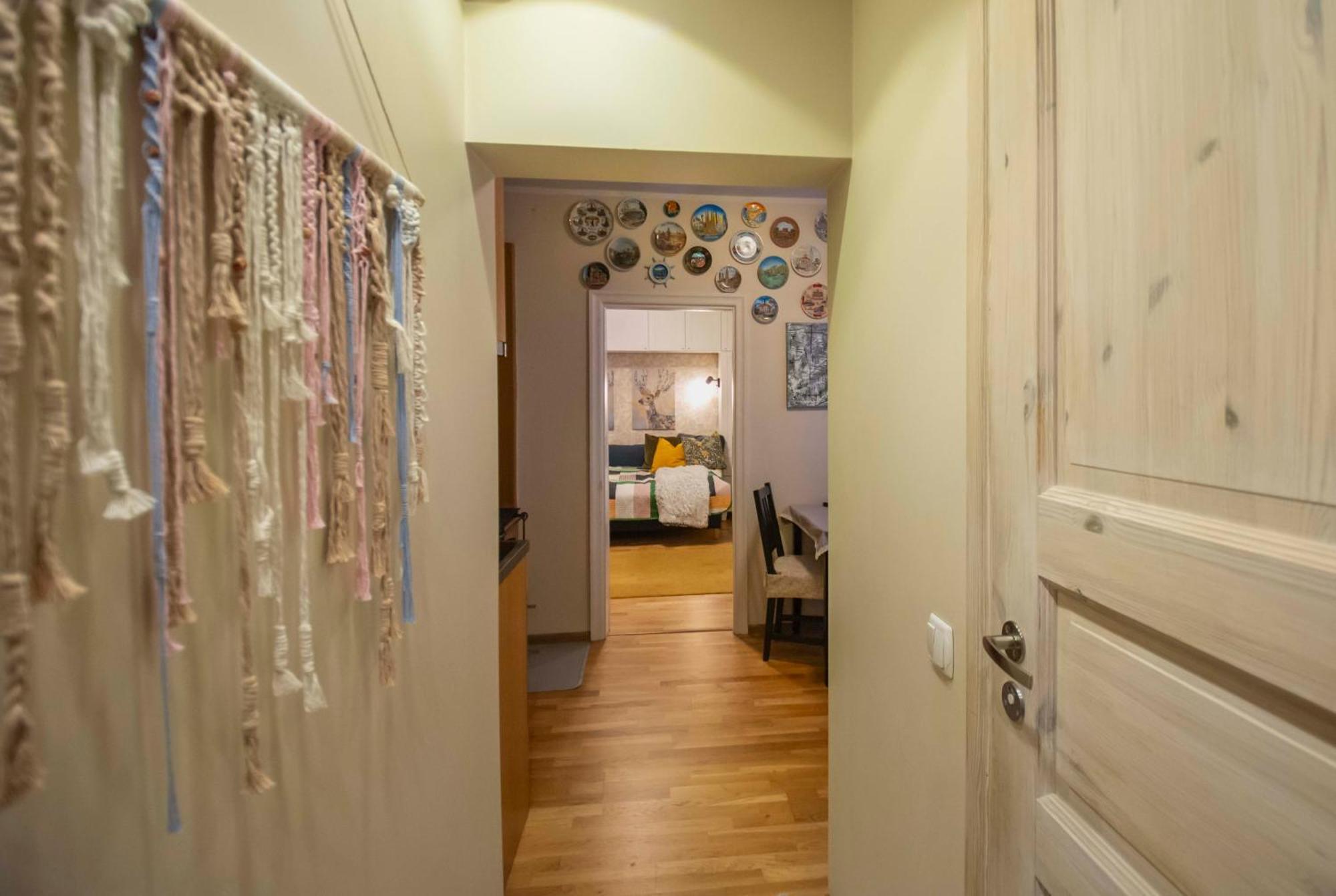 Karlovaidyll 7 - Homey Apartment With Free Parking! Tartu Luaran gambar